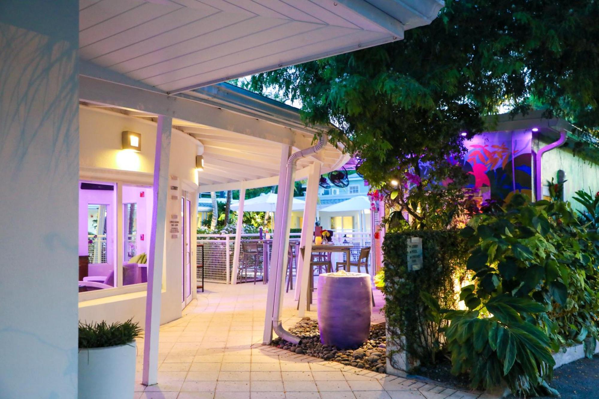 Orchid Key Inn - Adults Only Key West Ngoại thất bức ảnh
